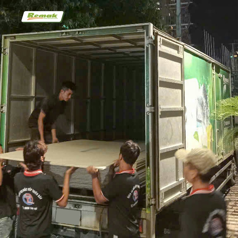 Remak giao hàng tận nơi 24/7.